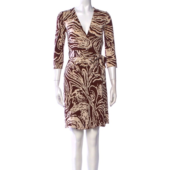 Diane Von Furstenberg Dresses & Skirts - DVF DIANE VON FURSTENBURG 100% Silk Brown & Cream Wrap Midi Dress